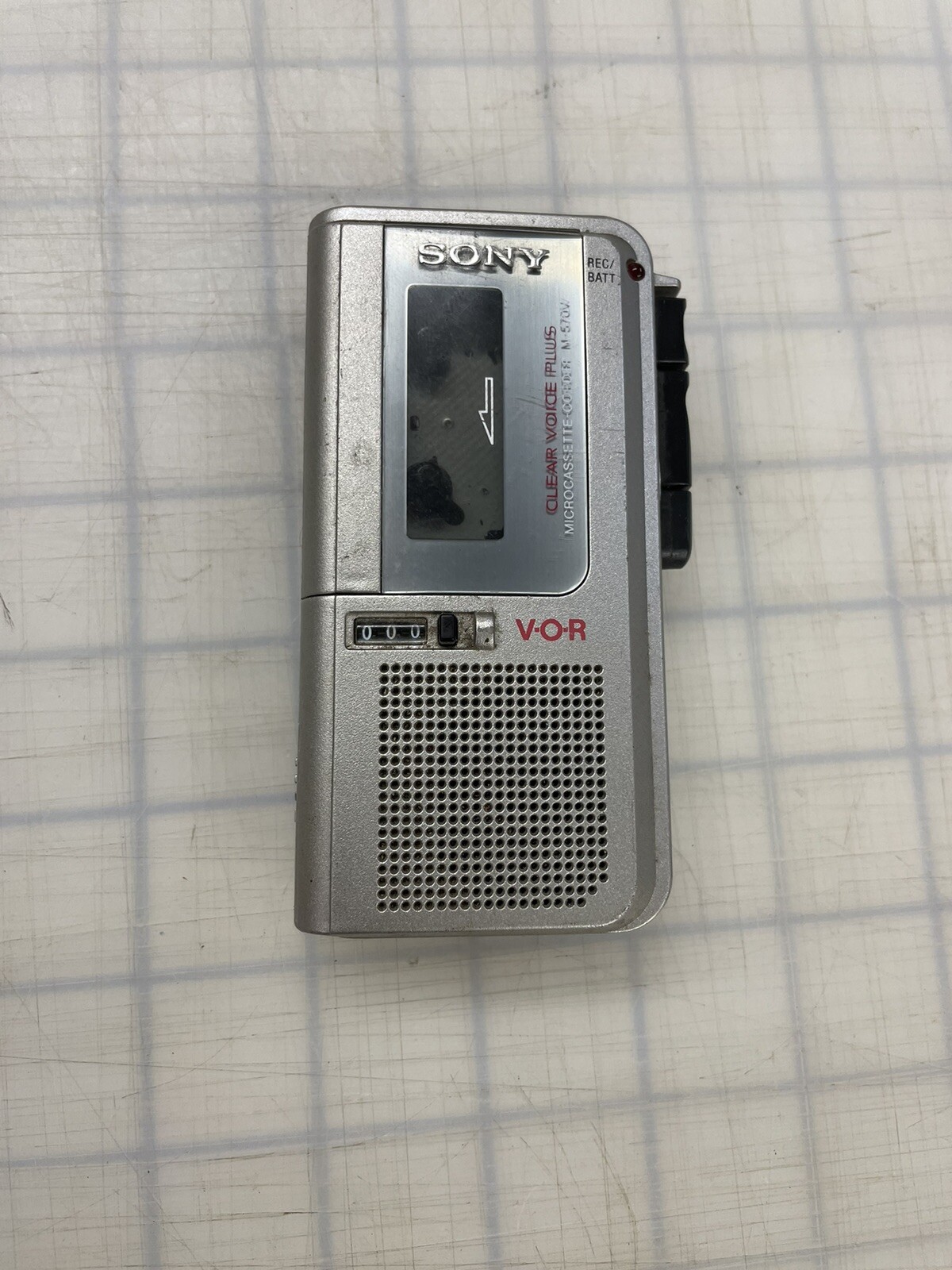 Magnétophone Microcassette Sony M-7 Vintage – Pour Pièces (Ne Fonctionne Pas)