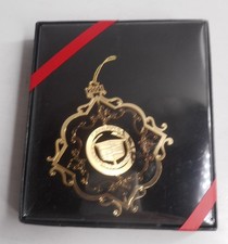 Gm 2001 24 Karat Gold Plate Cadillac 3d Christmas Ornament 2-12 W X 2-34 H Gm 2001 24 Karat Gold Plate Cadillac 3d Christmas Ornament 2-12 W X 2-34 H