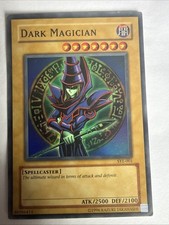 2004 Yu-Gi-Oh! Starter Deck Yugi Evolution Dark Magician #SYE-001