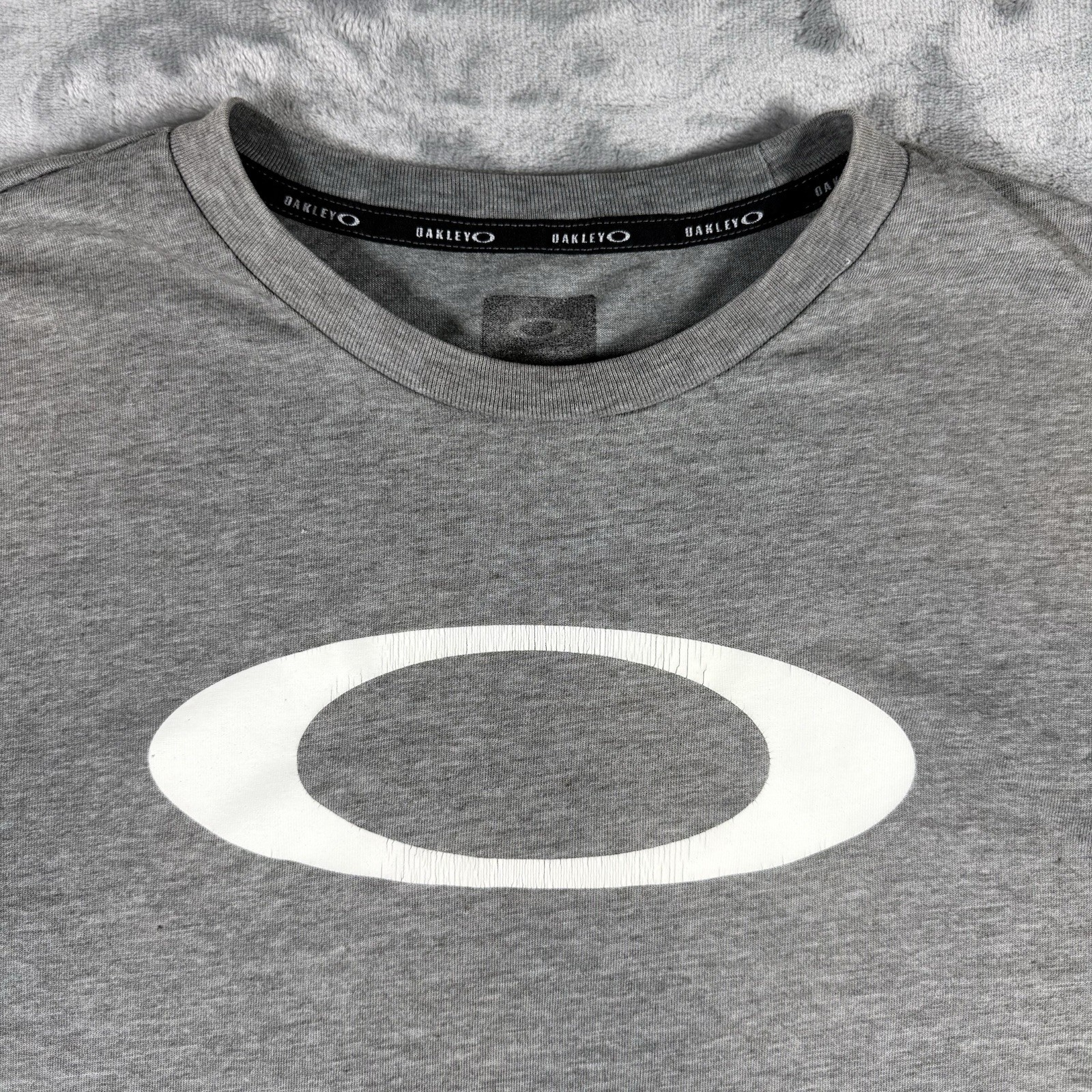 Oakley Logo Graphic T-Shirt Gray Skater Y2K Mens Size… - Gem