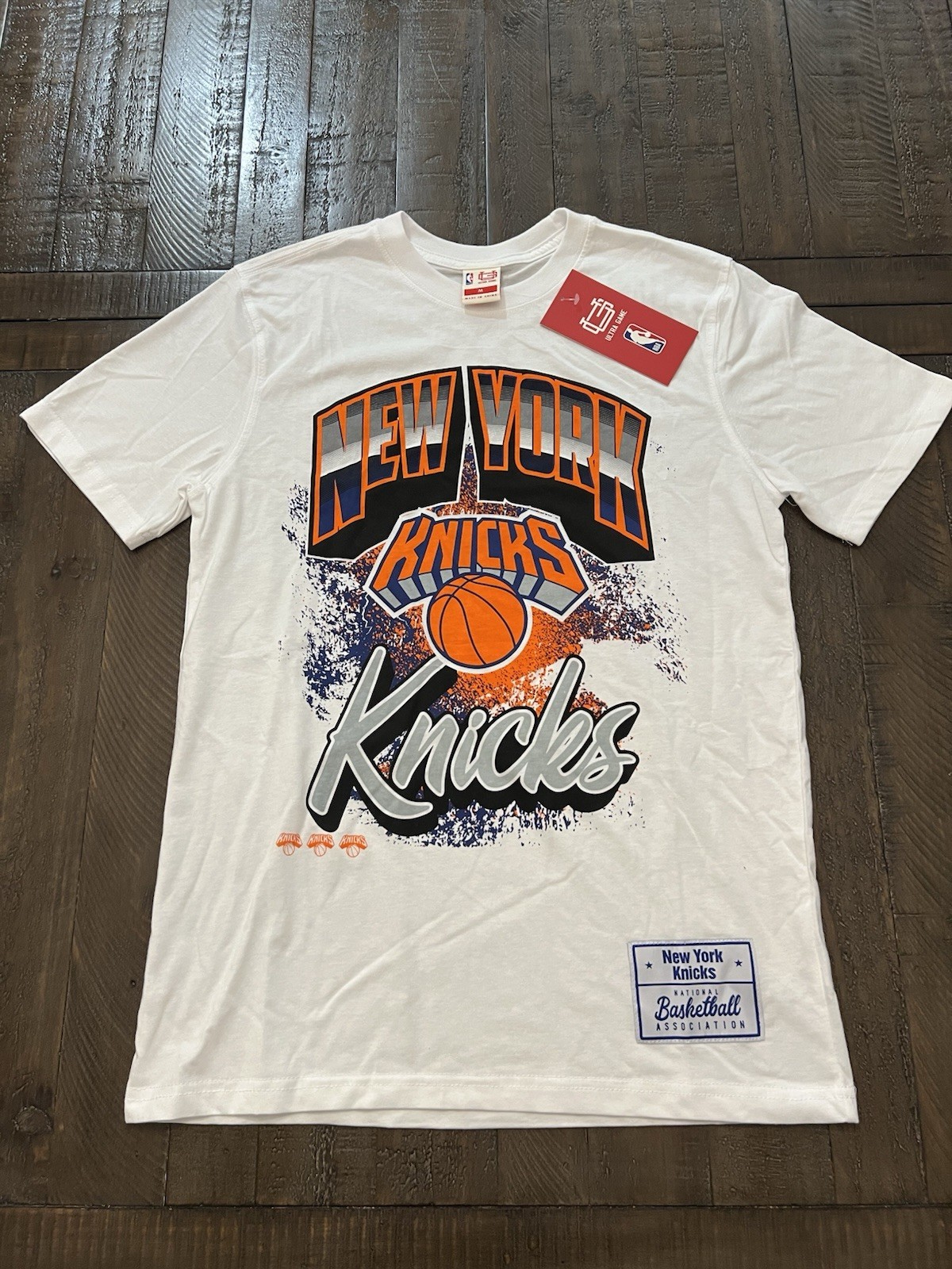 Ultra Game New York Knicks Size Medium shirt