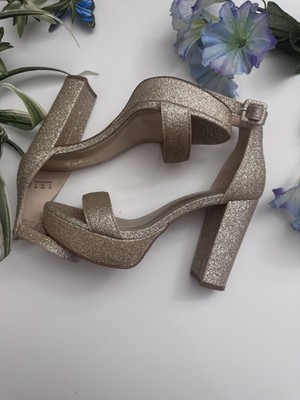 ANKIS  gold shinny glitter Shoes size 5
