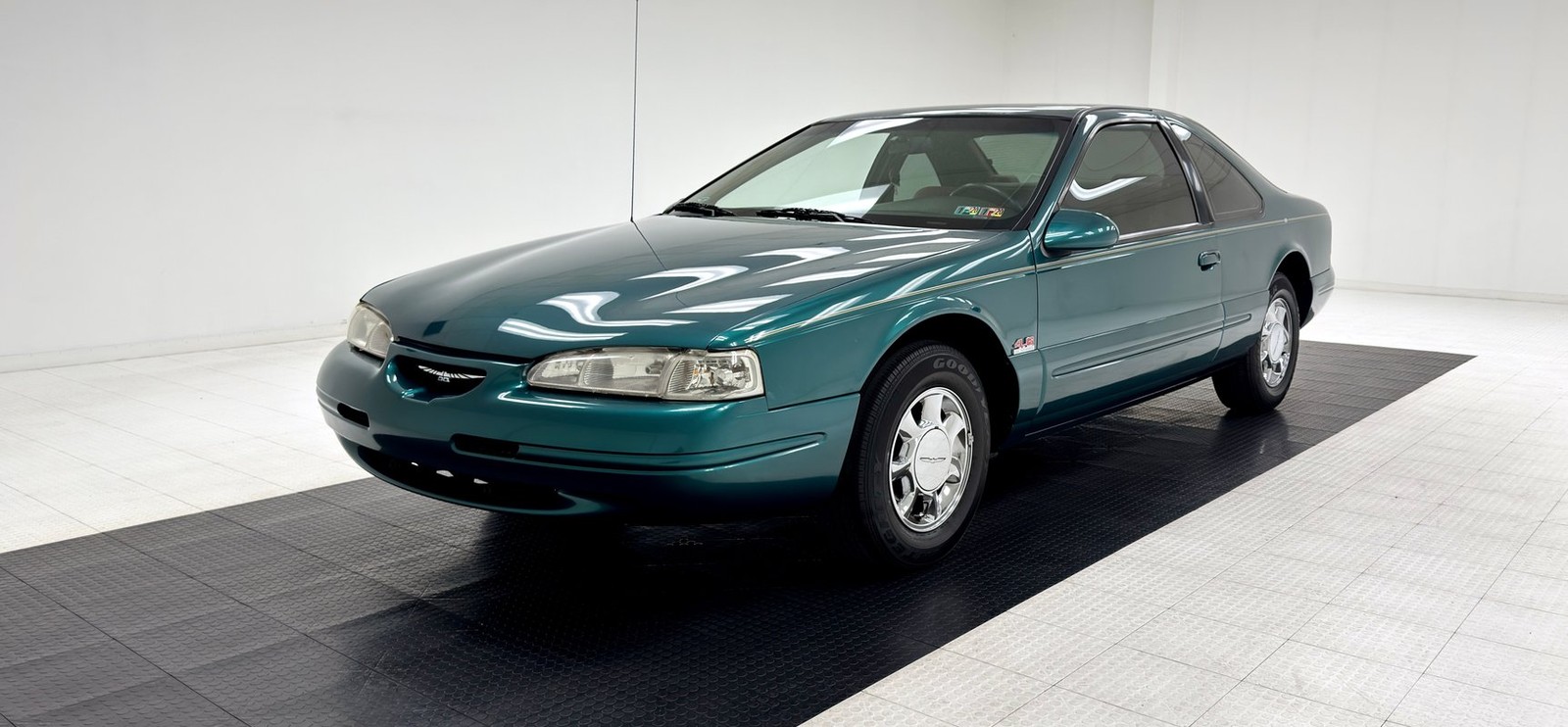 1996 Ford Thunderbird for sale in Morgantown Pennsylvania