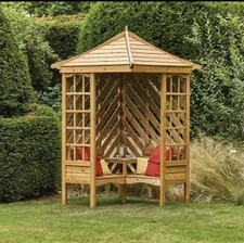 Woodshaw Appleton Roofed Corner Arbour – LESS THAN 1/2 PRICE SALE!