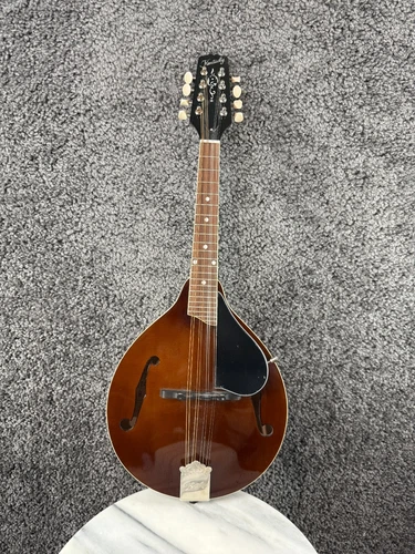 Kentucky KM-256 A-Model Meticulously Handcrafted Mandolin - Brown Gloss Finish