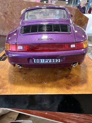 Bburago 1993 Porsche 911 Carrera Purple #3760 Executive Wood Base