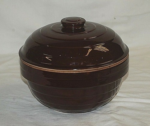 Brown Stoneware Pottery Crock Casserole Mixing Bowl Ribbed Sides USA