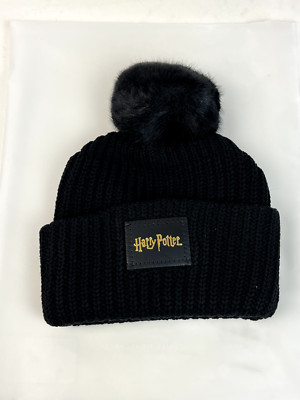 Love Your Melon Harry Potter Gold Foil Adult Pom Beanie  display picture 1