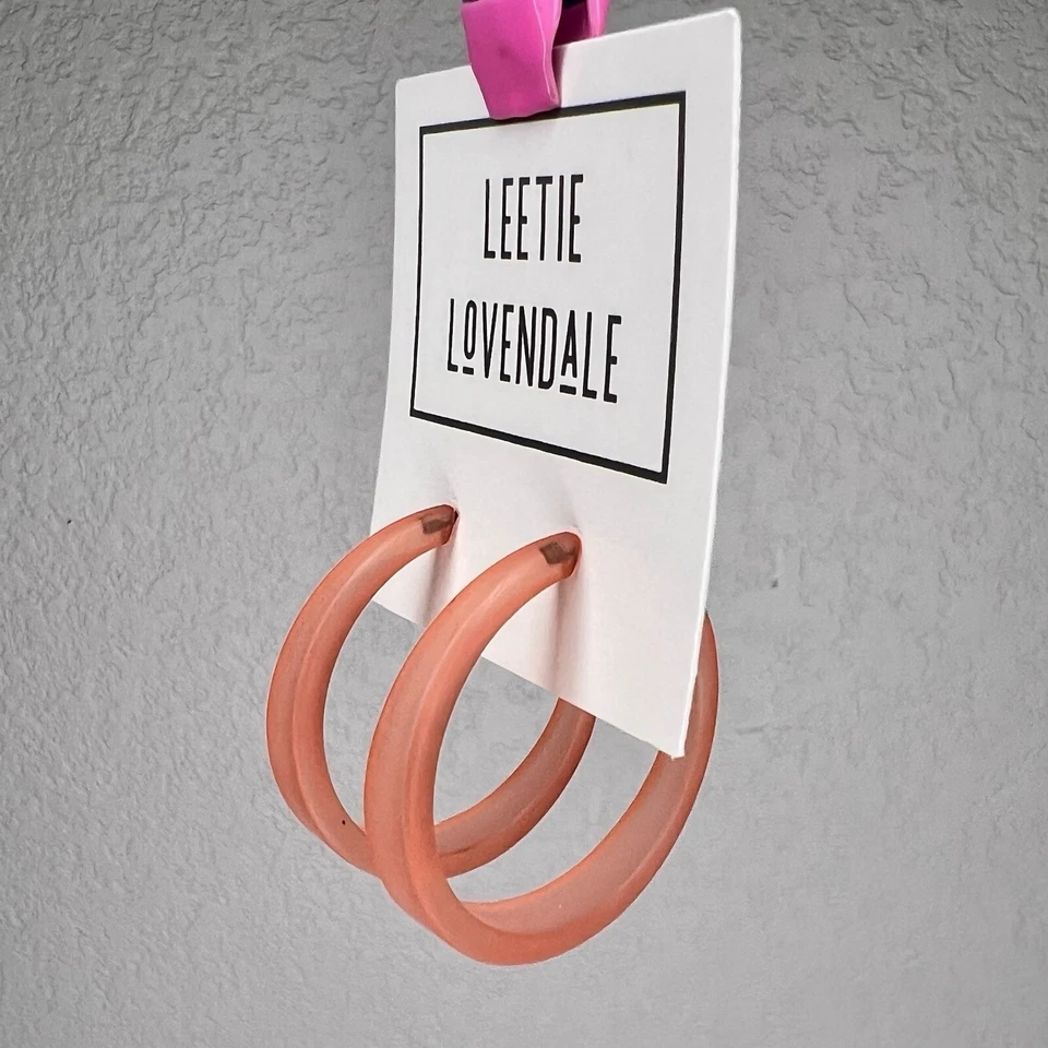 Lettie Lovendale frosted hoop earrings lot of 3 Purple, peach and Pink - Image 4 of 4