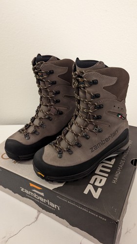 Zamberlan 1980 Outfitter GTX RR Hunting Hiking Boots - Size 7 Men's / 9 Women's