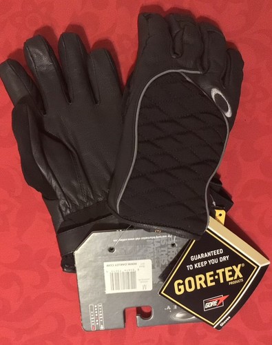 Oakley Accessories | Oakley Silverado GORE-TEX Winter Blackout Snowboarding Gloves Juniper Sz M 84099 | Color: Black | Size: M | Tsghi's Closet