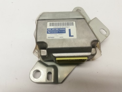 Daihatsu Sirion  Sensor Airbag Steuergerät Seitenairbag  links 89860-97202  (00)