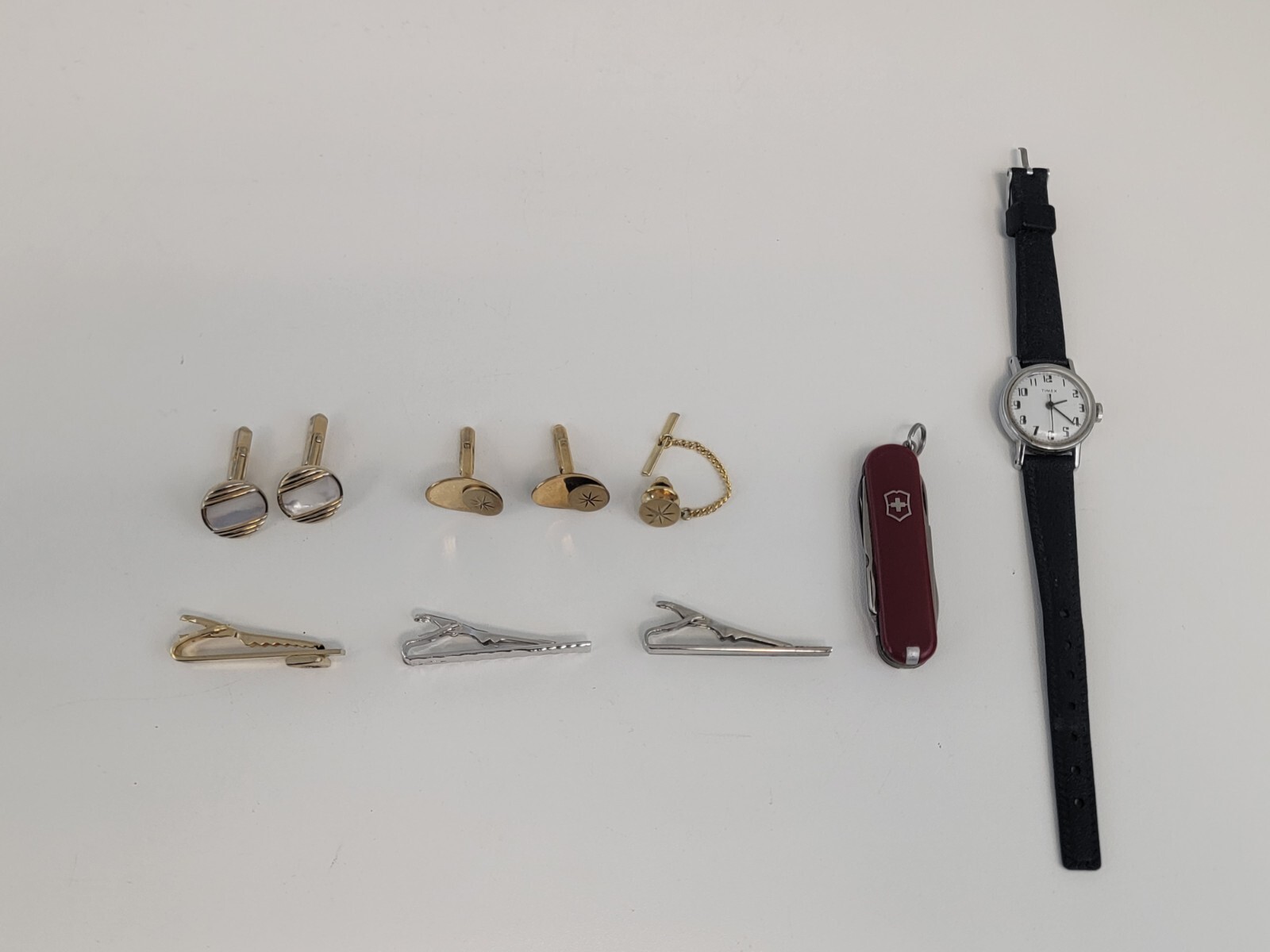 MEN'S JUNK DRAWER LOT CUFFLINKS, TIE BARS, WATCH , POCKET KNIFE TIMEX SWANK eBay