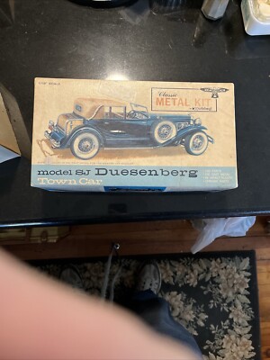 Metal Vintage Model Car Kit Hurley SK Duesenberg Town Car