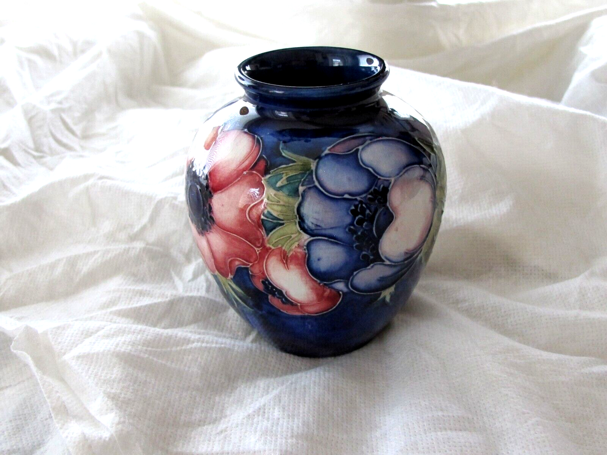 MOORCROFT ANEMONE VASE SUPERB HAND PAINTED 1950'S | eBay