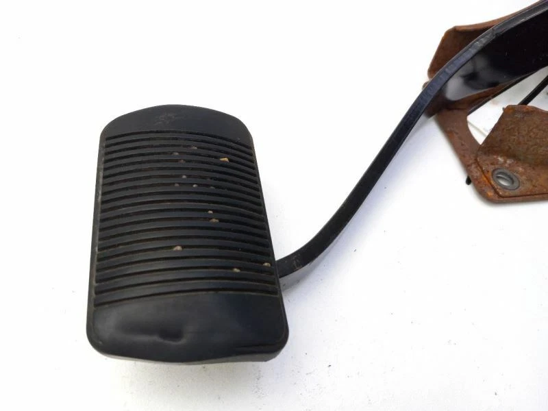 2008 DODGE AVENGER BRAKE PEDAL - Image 2 of 4