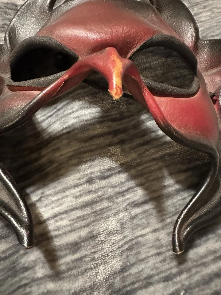 Diablo Devil Leather Mask One Sz Artist Sonia Schaefer 2008 Signed Halloween - Image 4 of 4