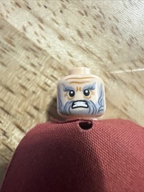 Dori the Dwarf - LEGO The Hobbit Minifigures lor047 - 79010 - Head, Torso, Cape