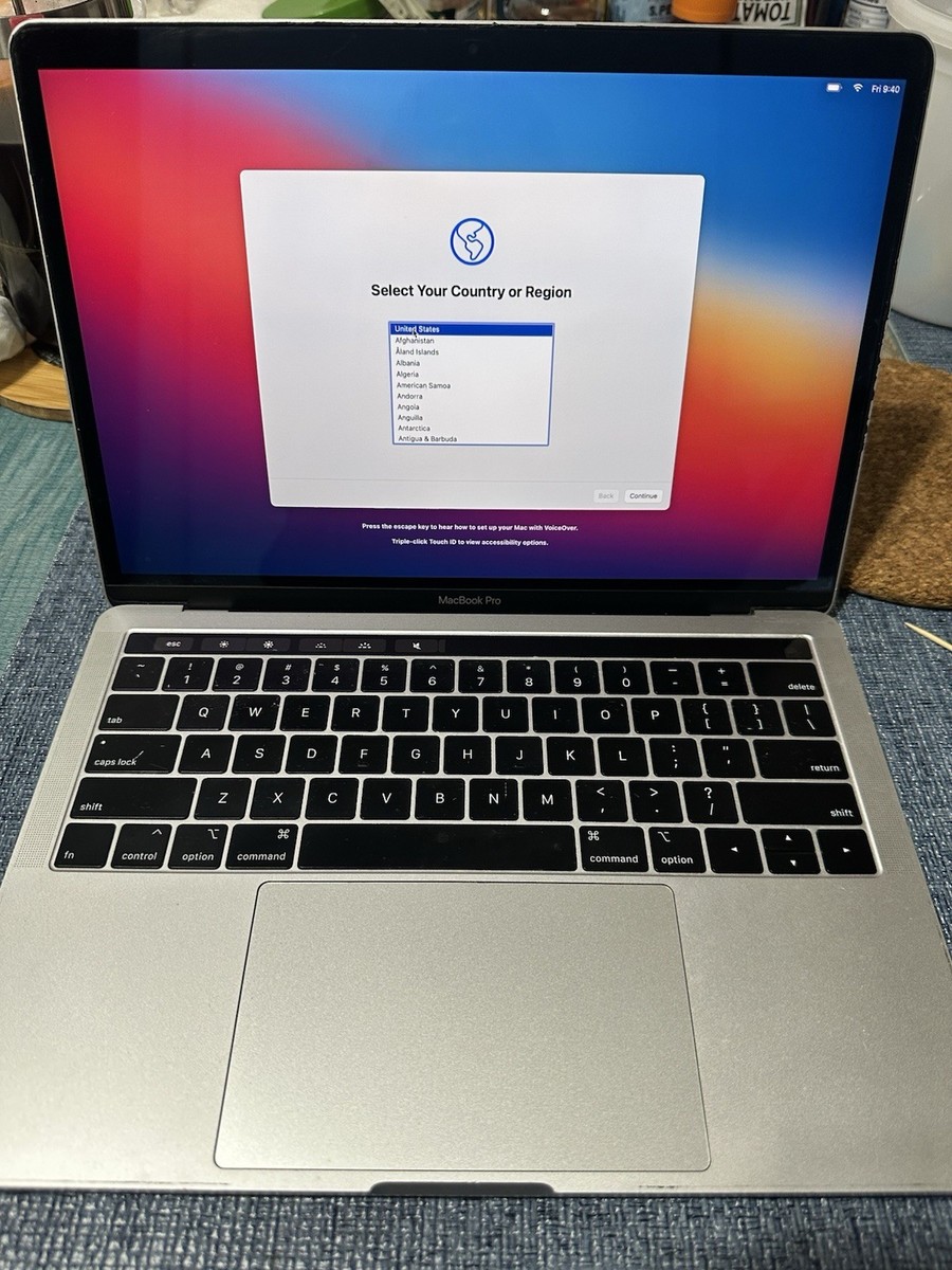 Apple MacBook Pro 13-inch 2018 Intel Core i5 8GB RAM 256GB