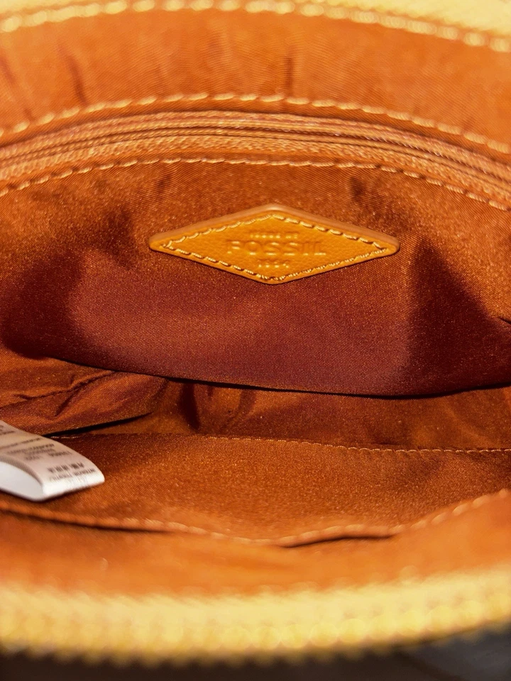 Fossil Skylar Baguette Woman’s Mini Handbag - Image 4 of 4