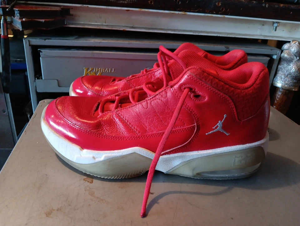 Zapatos para hombre Nike Air Jordan Max Aura 3 rojo universitario talla 9 CZ4167-600 Foto 4 de 4