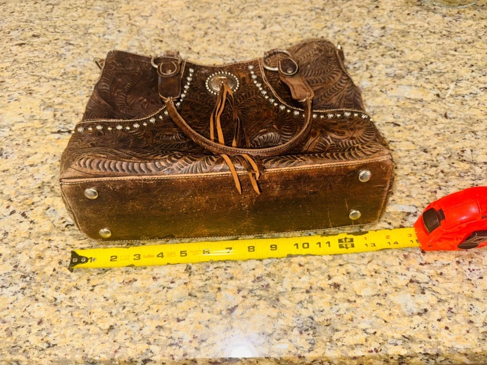 Bolso de Cuero Marrón Repujado American West Tooled De Colección Concho Acento Flecos Western Foto 3 de 4