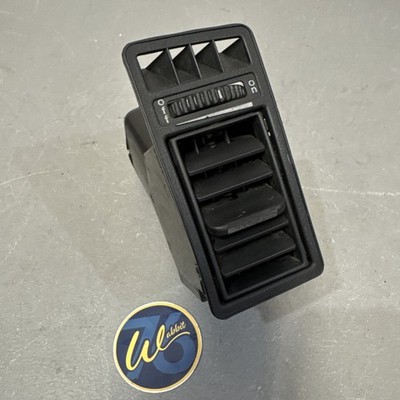 Vw Mk2  Scirocco Upper Right Side Dashboard Air Vent Oem