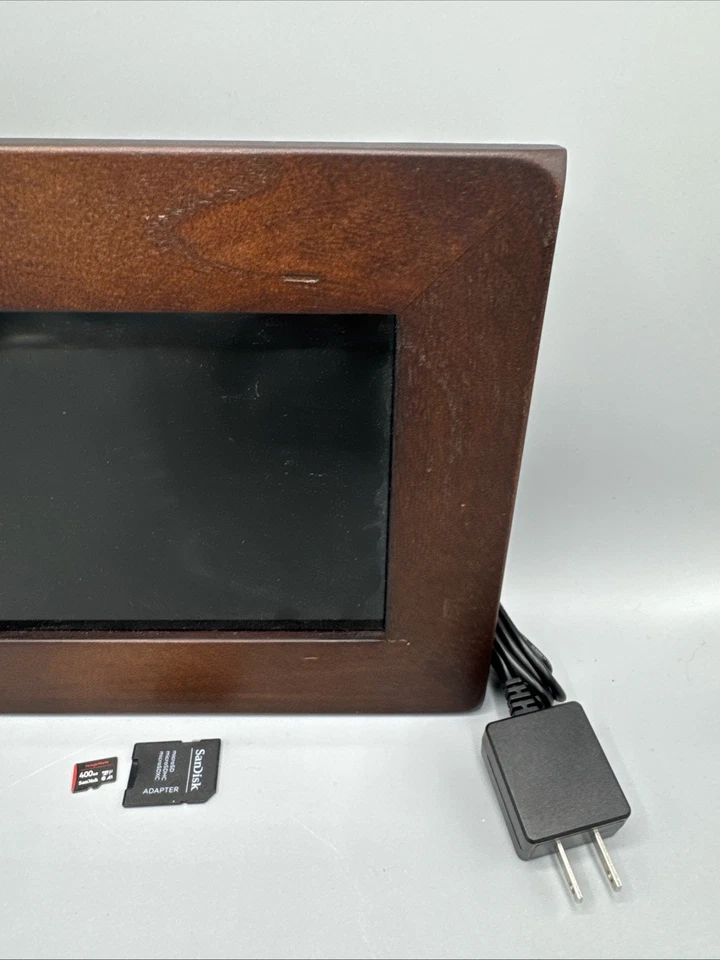 Polaroid 8" WiFi Digital Frame - Distressed Wood 400gb Micro SD *Hanging Only - Image 4 of 4