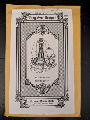 Brown House Dolls Easy Sew Designs Size 20-21'' BHD 400 Antique Design