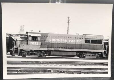 Southern Pacific Railroad SP #7032 U25Bu Electromotive Train Photo
