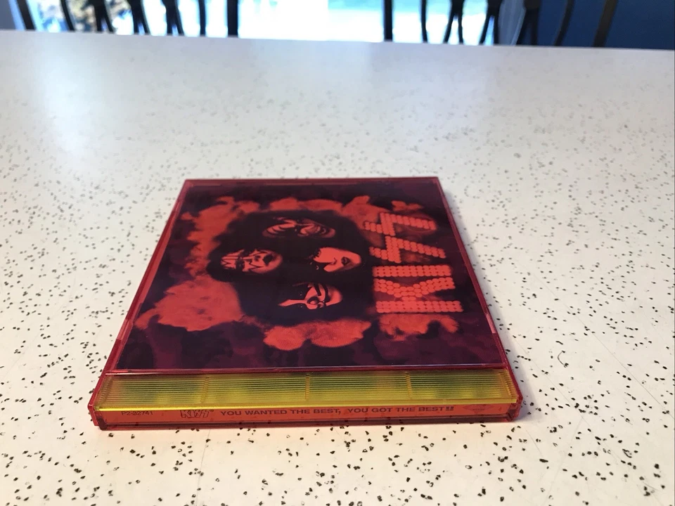 Kiss Cd    You Wanted The Best You Got The Best   P2 32741    1996  VG Condition — 第 3/4 张图片
