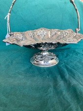 Ancien panier centre de table en métal Reed & Barton 1874