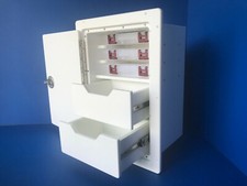 TACKLE STATION (3) 3650 AND (2) DRAWERS 14.75...