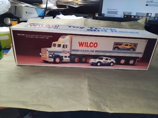 1993  NIB Wilco Tractor Trailer with Race Car