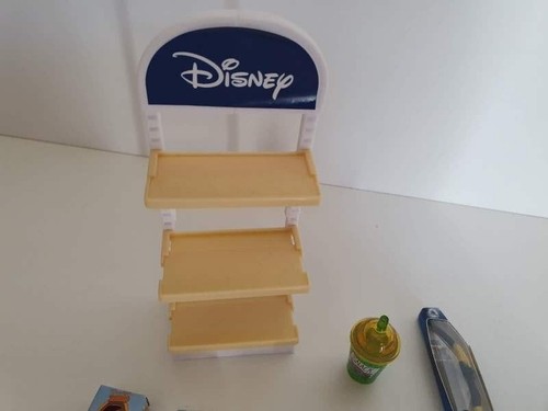 Zuru Mini Brands - Disney Store toys ( 7 x toys & 1 x stand ) - Picture 3 of 6