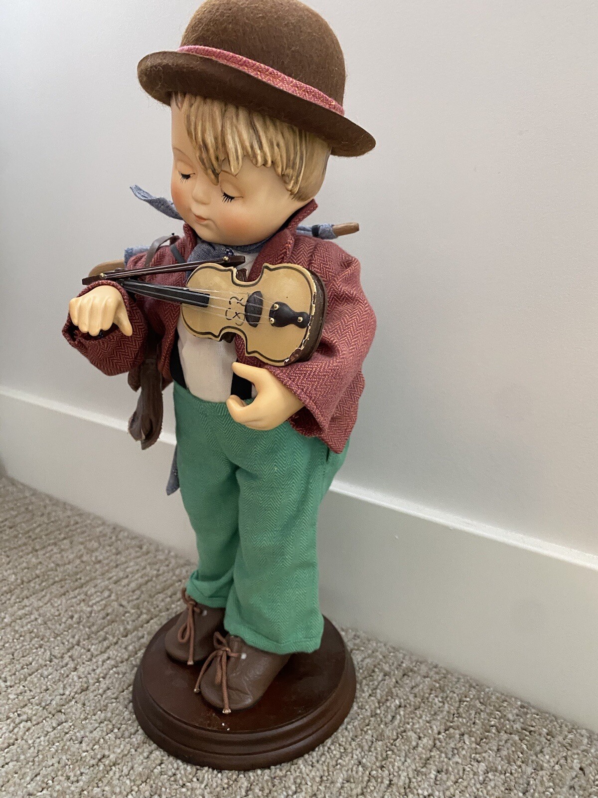 Goebel Hummel Porcelain Little Fiddler Doll By Danbury Mint | eBay