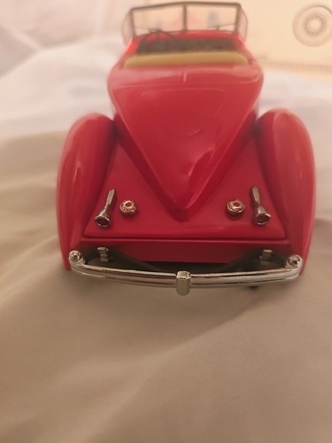 Danbury Mint Diecast Model Car 1934 Packard V-12 Lebaron Speedster - Picture 7 of 12