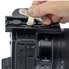 Photographers Stainless Steel Camera Plate Combo Multi-Tool w/keyring