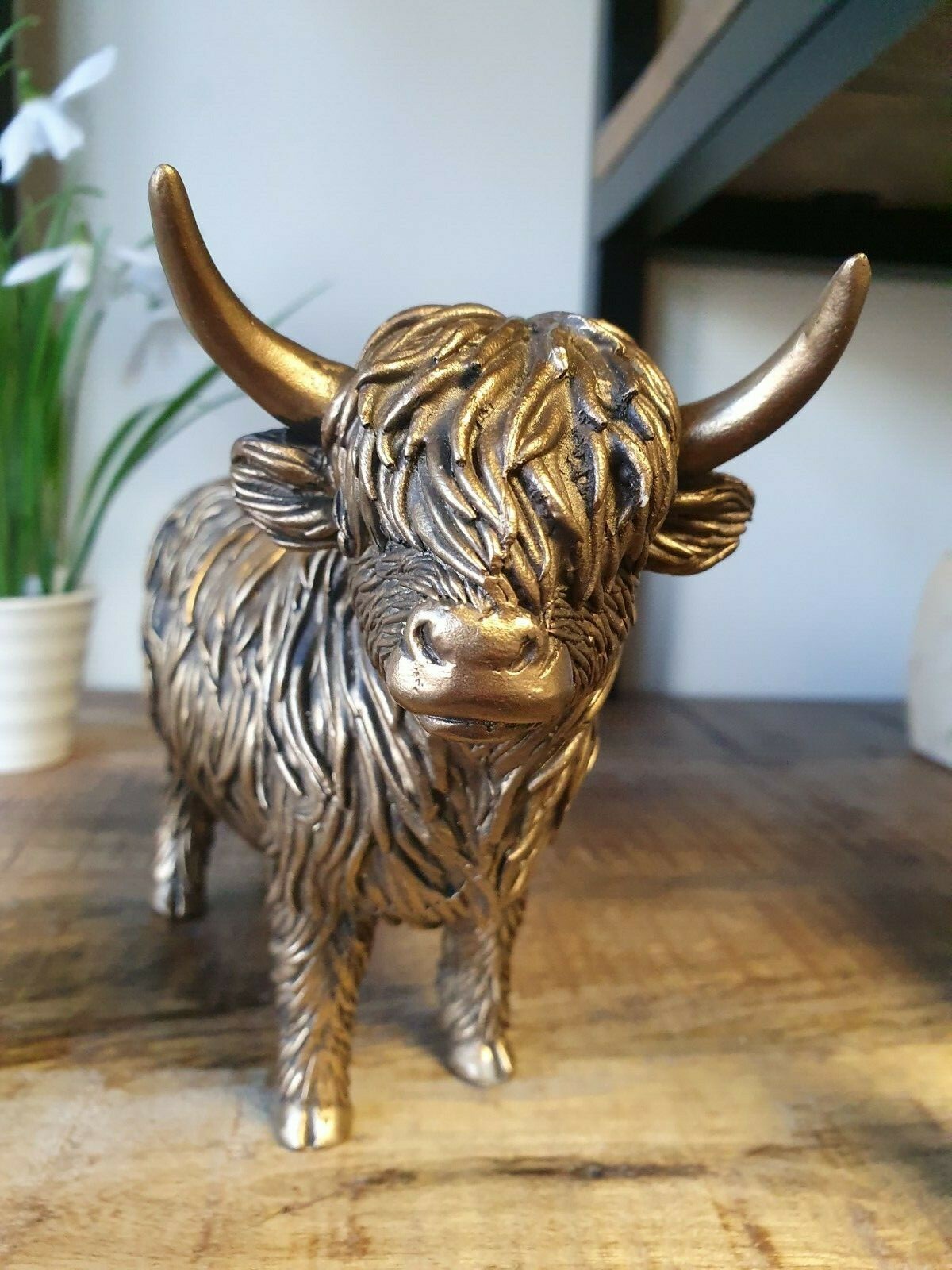 Bronze Highland Cow Ornament Figure Sculpture Home Decor Leonardo