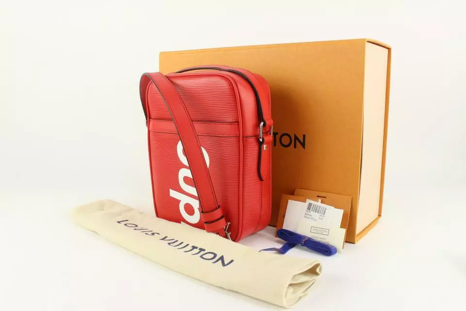 Louis Vuitton x Supreme Danube Epi PM Red