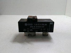 VW POLO 6N2 Lüfterrelais 1J0919506M 1.90 Diesel 1997 31314801
