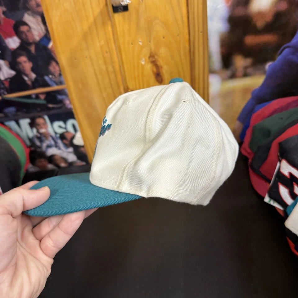 Boné vintage Las Vegas Thunder Hat Snap Back masculino azul branco DIH hóquei anos 90 - Imagem 4 de 4