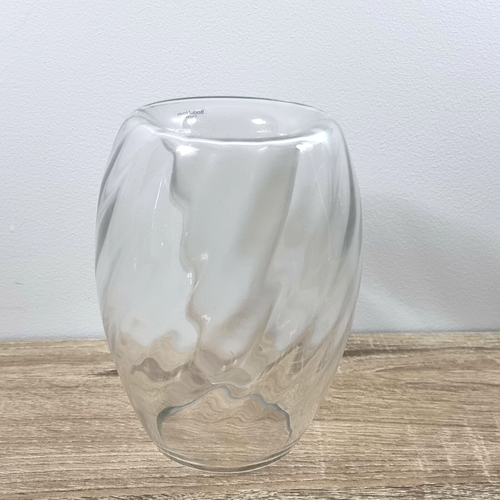 Boda Nova “Air” Vase – 15.5 cm Swedish Glass, Swirl, Minimalist Scandi Design - Picture 4 of 9