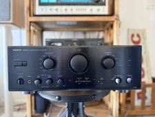Onkyo Integra A-809 Integrated Amplifier.