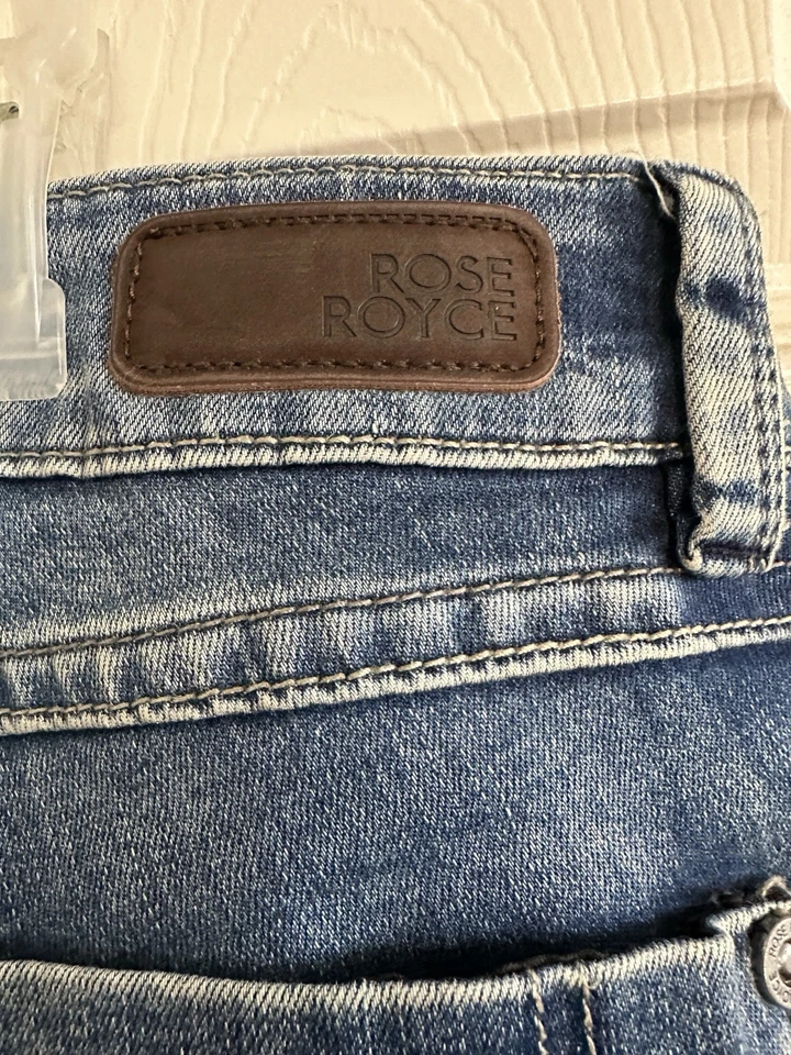 Bermudas premium Rose Royce banda elástica sarina tiro bajo 27 (5/6) Foto 3 de 4