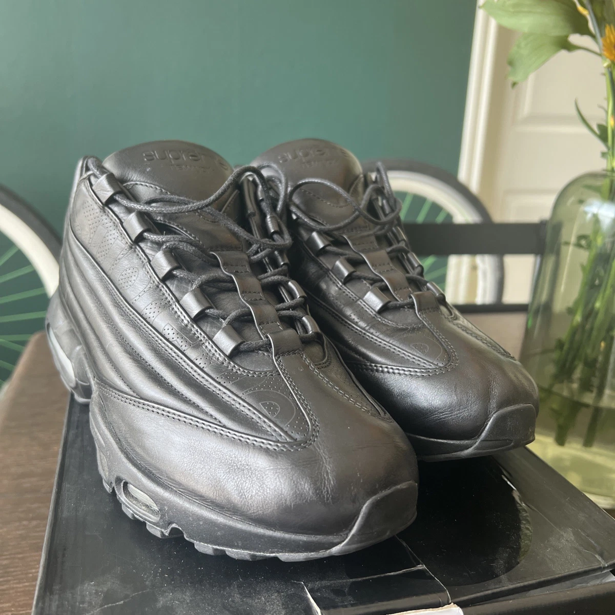 Nike Supreme x Air Max 95 Lux Black for Sale - Authenticity