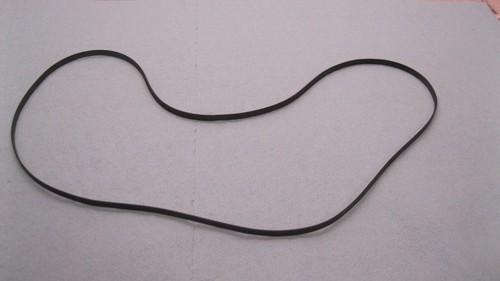 Motor Drive Belt for a Dual CS 5000 Turntable