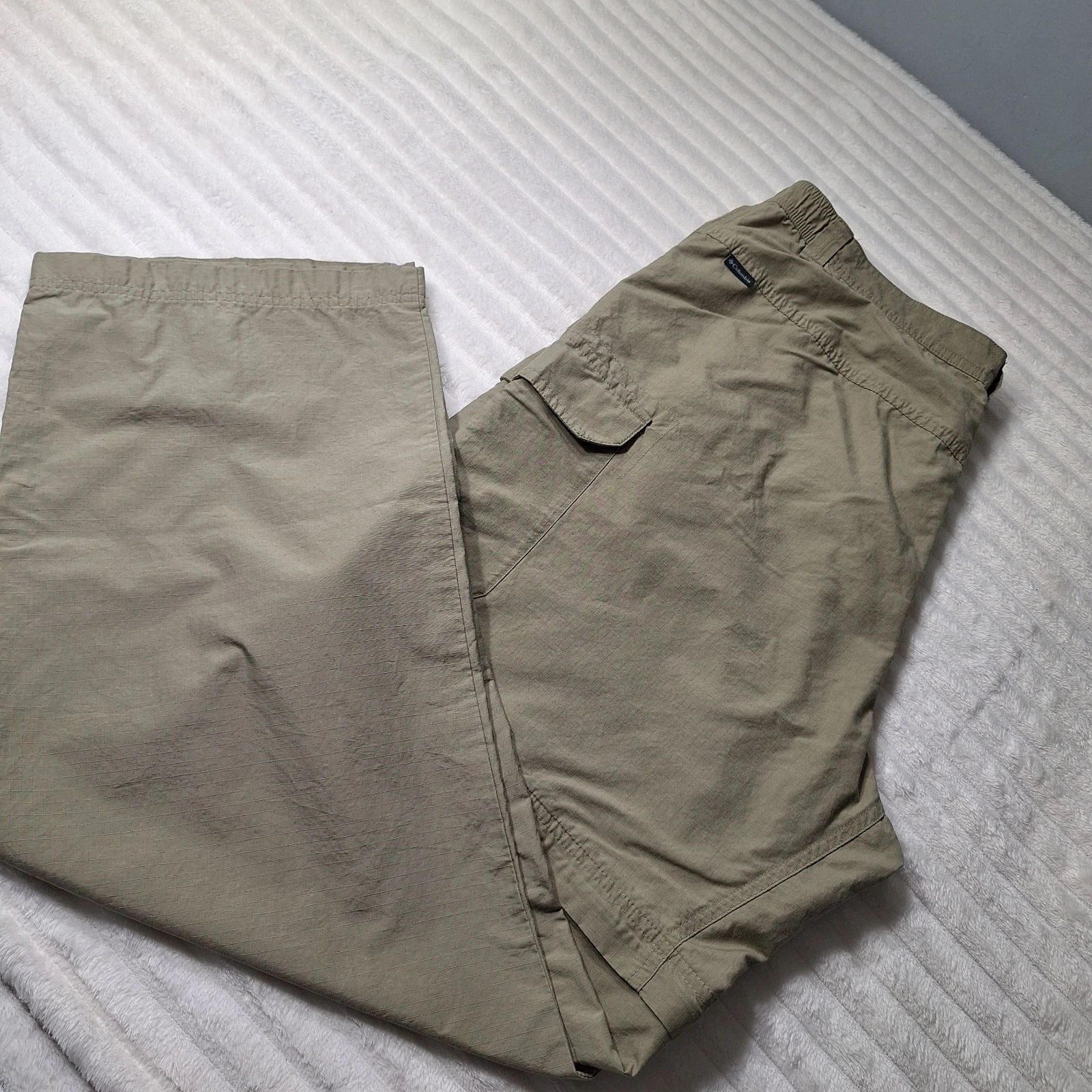 Columbia Nylon Rip Stop Cargo Convertible Pants Mens 40X32 Beige Hiking Camping