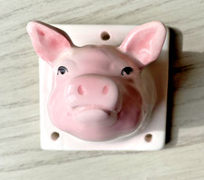 Vtg. Ceramic Pink Pig Wall Hook Hanger - Gifts From Around The World YDC - JAPAN