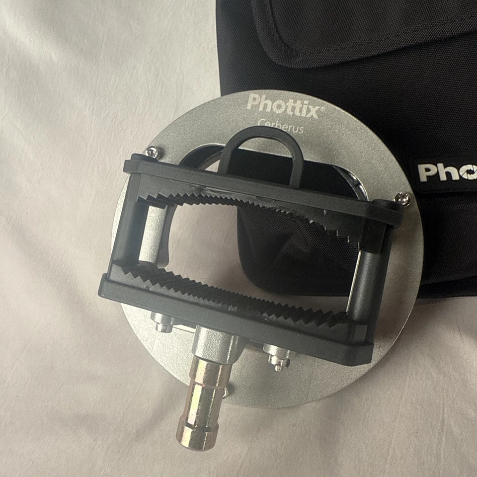 Phottix PH87308 Cerberus Multi Mount Holder with Bowens Speed Ring - Image 2 of 4